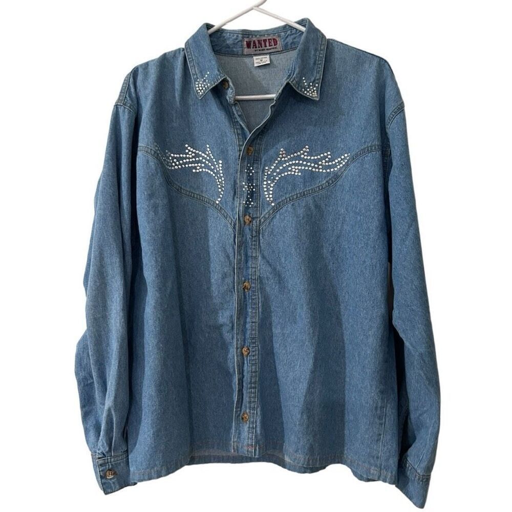 Vintage Wanted Denim Button Shirt Size M Beads Beautiful Silver Western Cowboy
